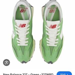 New Balance 327 green size 10 women